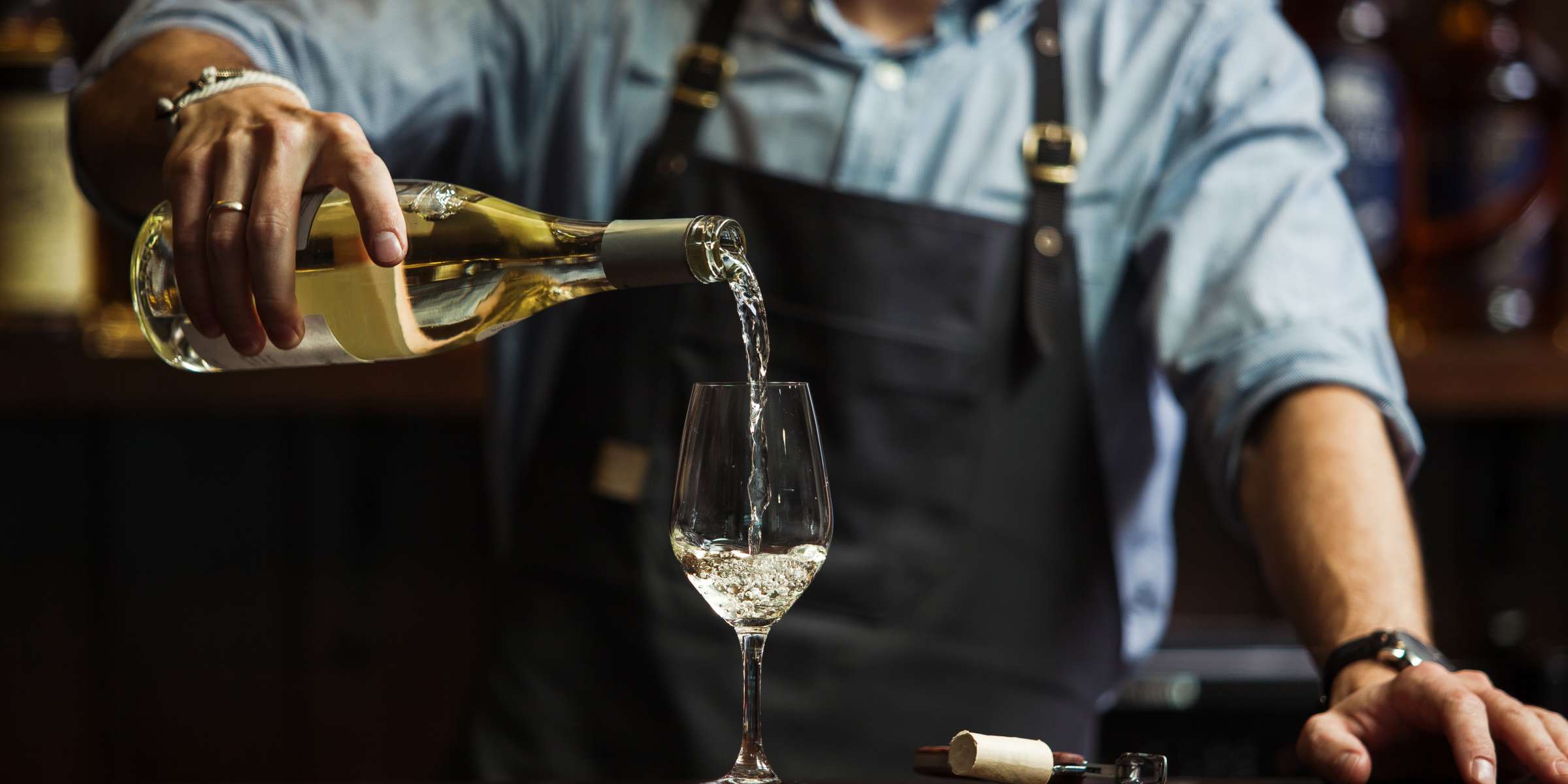 Corso di esercizi degustazione vini bianchi avanzato a Brescia – Il Tempo Ritrovato