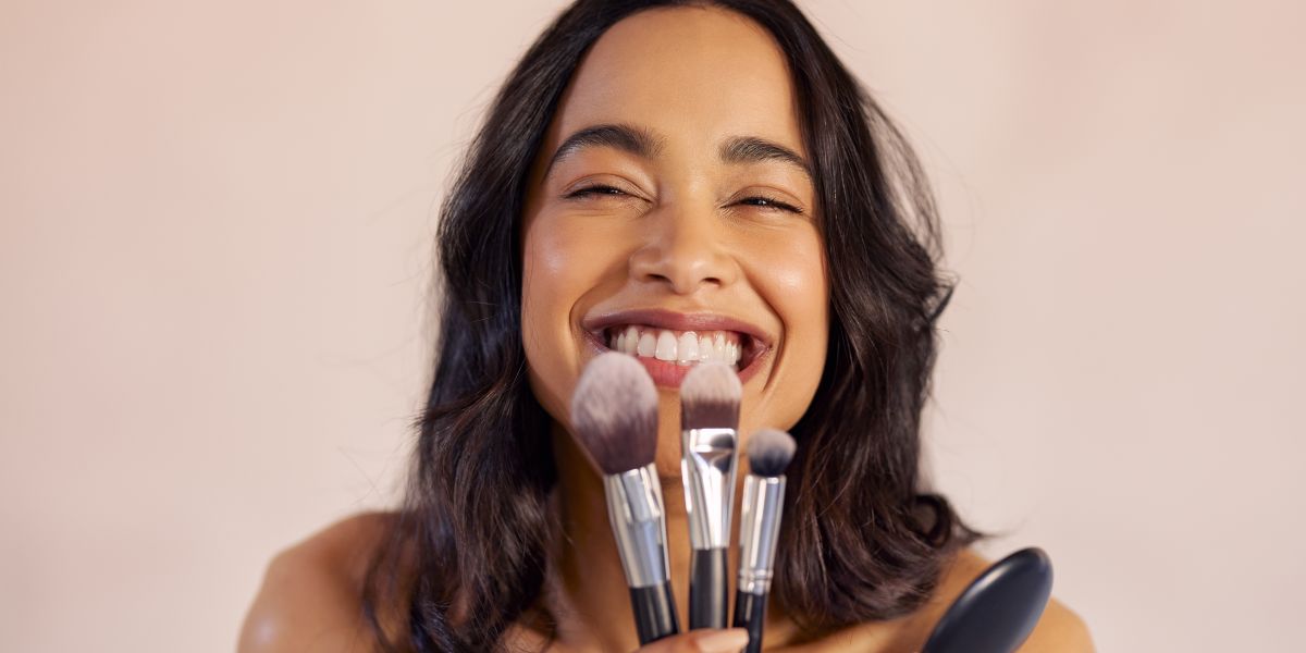 Corso di make-up: self make-up o make-up artist?